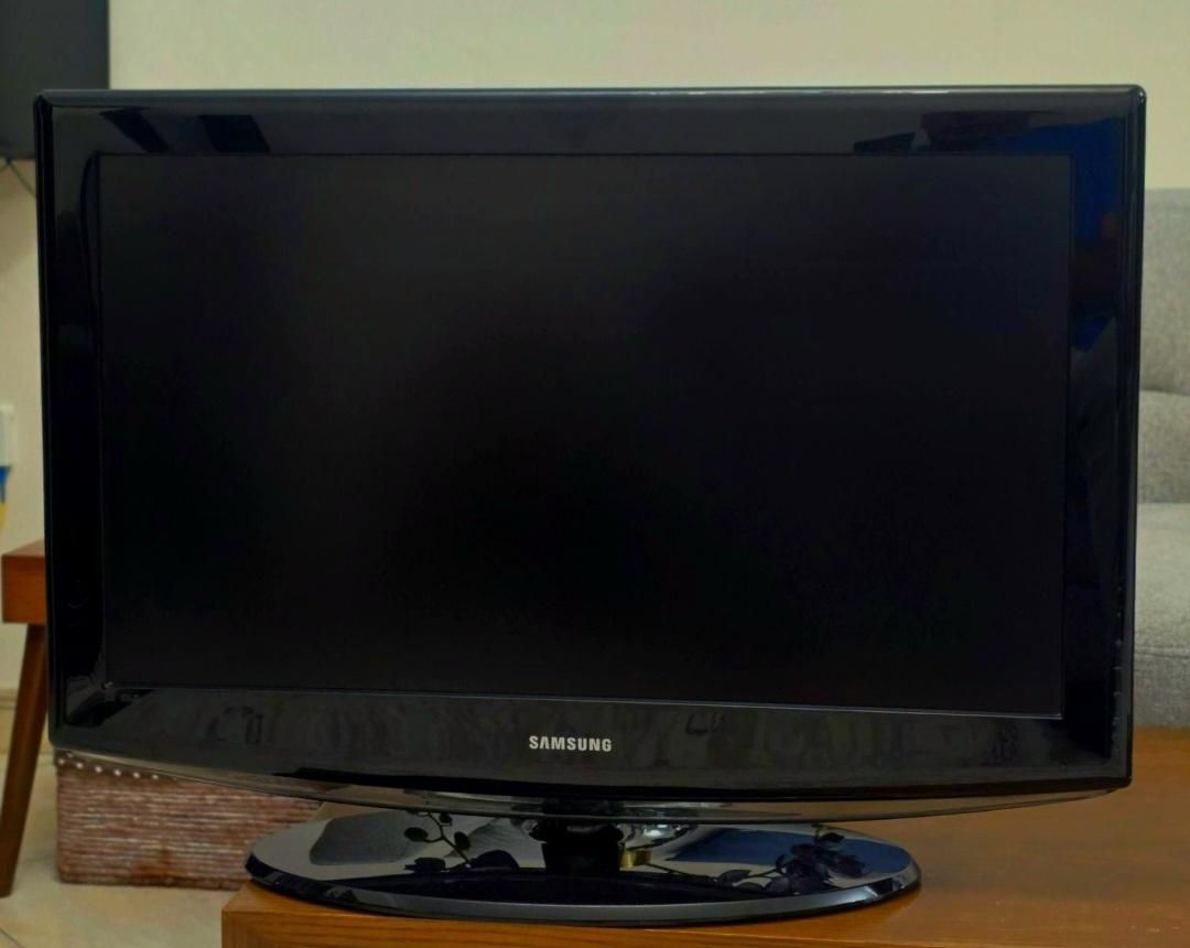 تلوزیون 32  LCD سامسونگ|تلویزیون و پروژکتور|تهران, جنت‌آباد مرکزی|دیوار