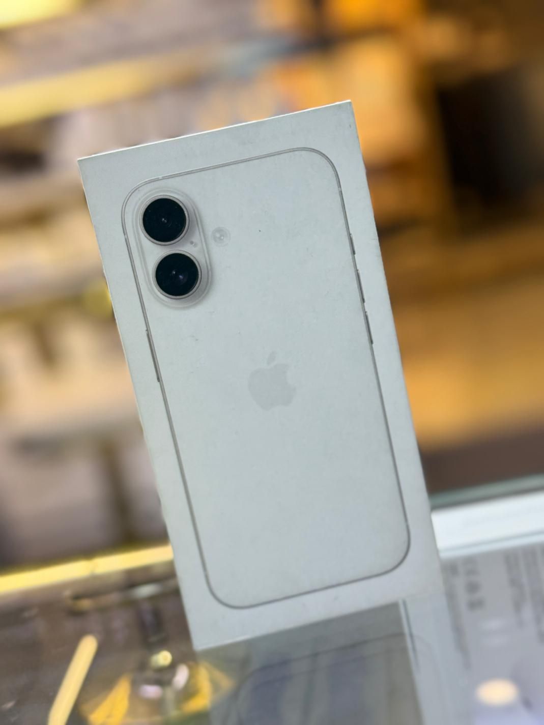 اپل iPhone 16 شرایطی ۱۲۸ گیگابایت|موبایل|تهران, نازی‌آباد|دیوار