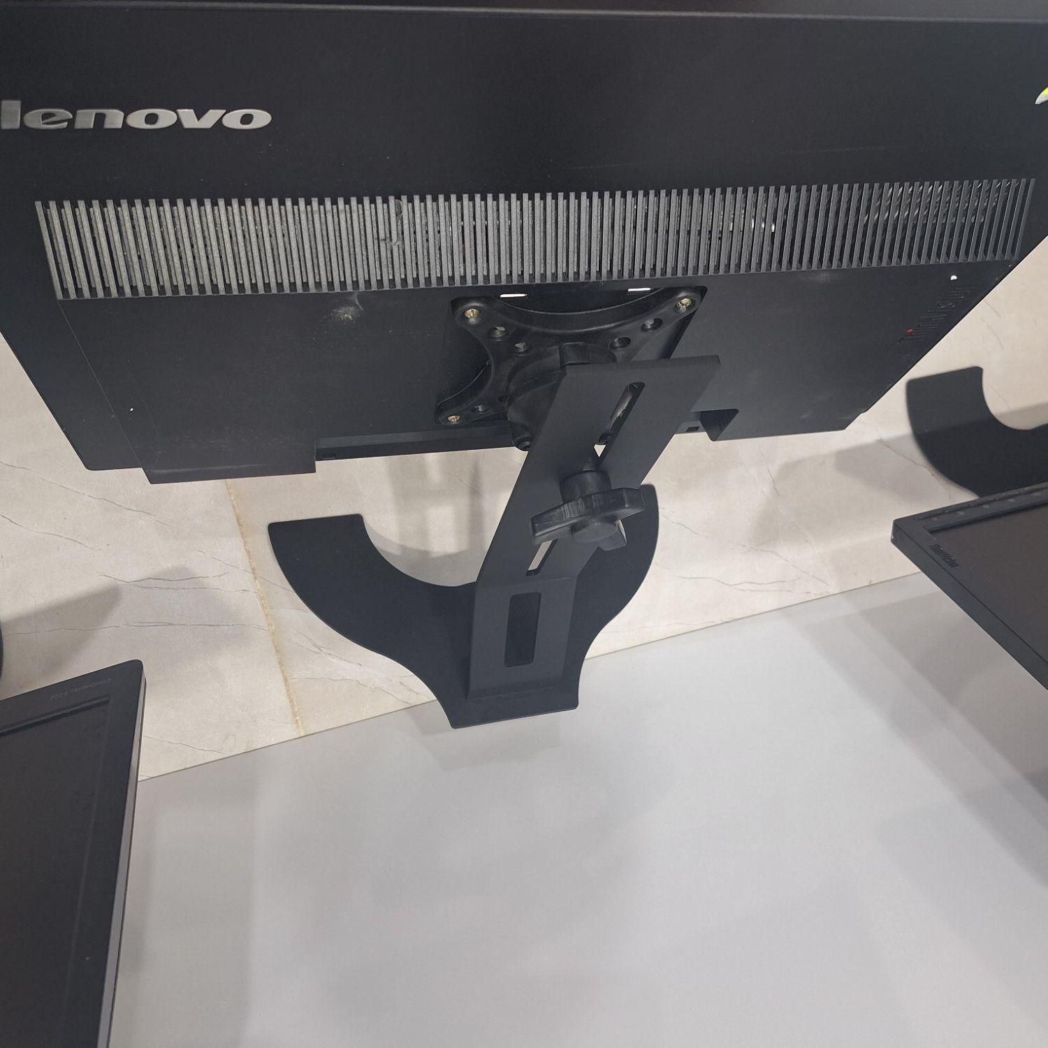 مانیتور ۲۲ اینج ال ای دی|قطعات و لوازم جانبی رایانه|مسجد سلیمان, |دیوار