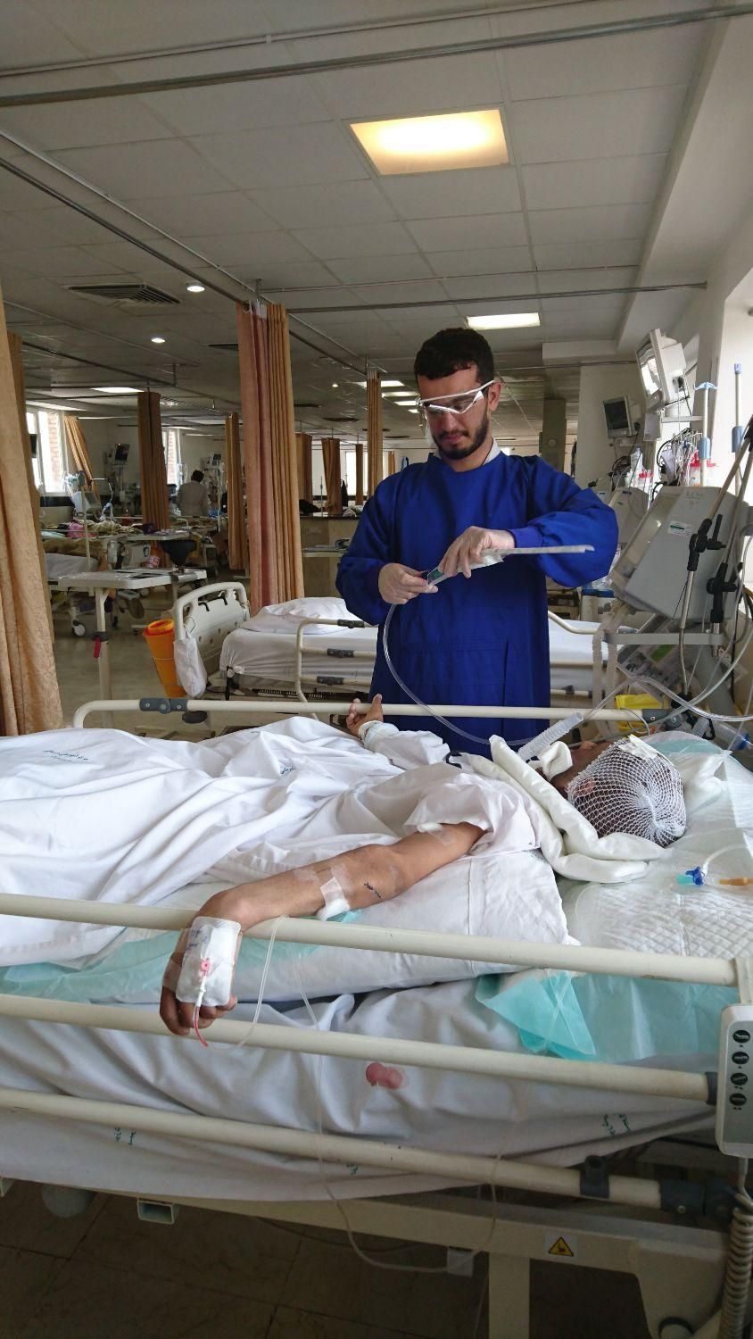 سِرم،سونداژ،تزریق،پانسمان زخم،فصد خون وکیوم تراپی|خدمات آرایشگری و زیبایی|تهران, فلسطین (میدان انقلاب)|دیوار