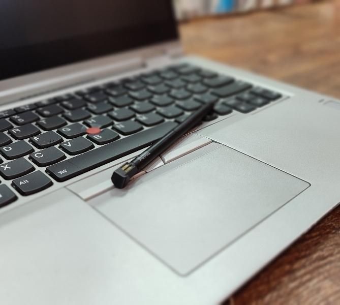 لپ‌تاپ LENOVO YOGA X370|رایانه همراه|لاهیجان, شیشه گران|دیوار