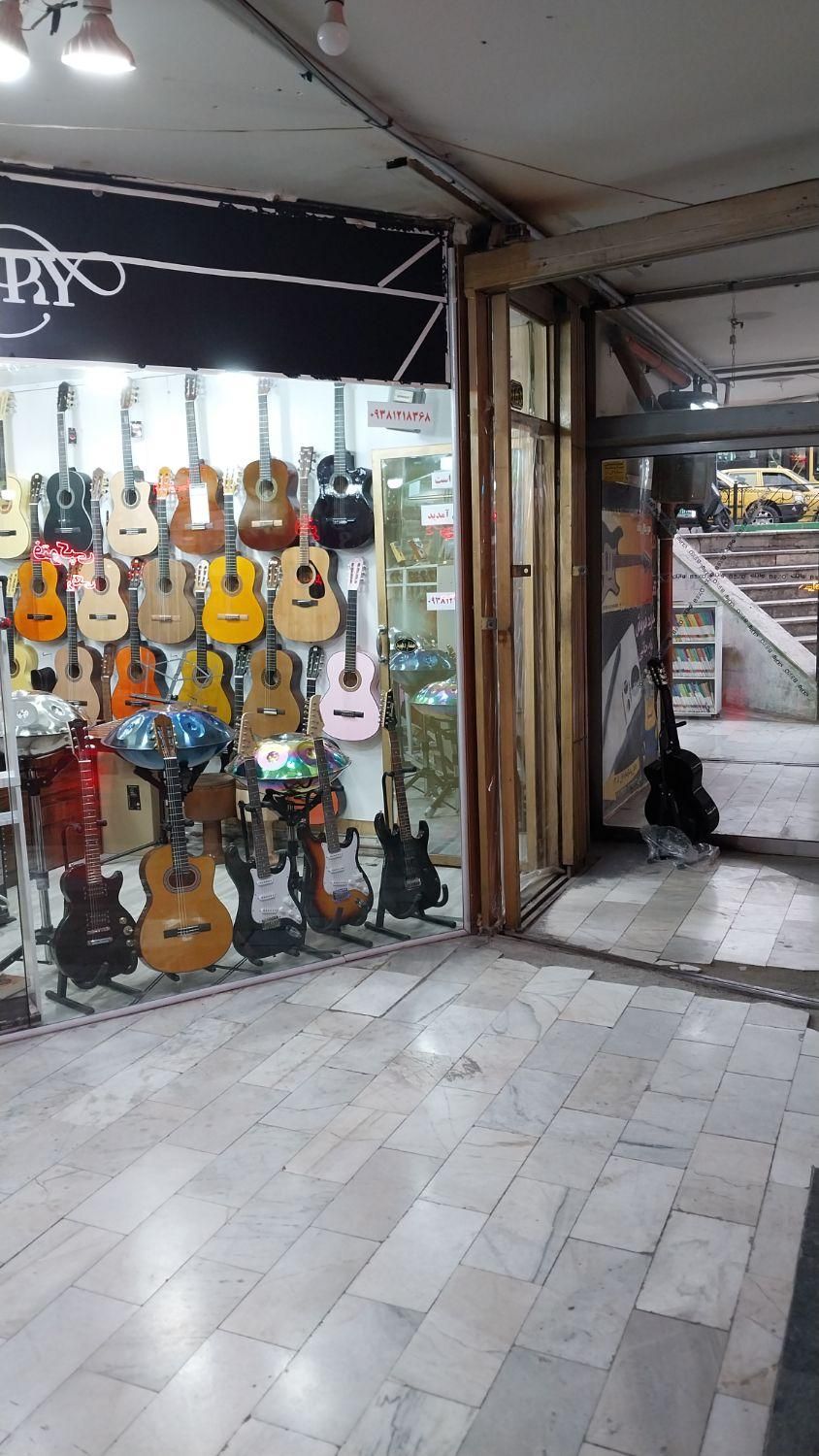 ویولن مدل master (موسیقی تیموری)|ویولن|اردبیل, |دیوار