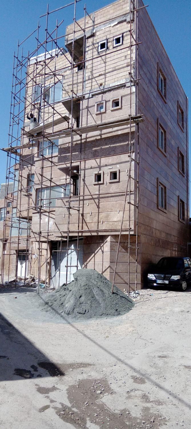 باکمپرسی شسته ماسه شن بیس نیسانی ماسه درجه یک|خدمات حمل و نقل|کرمانشاه, |دیوار