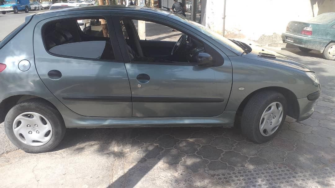 پژو ۲۰۶ دنده اتومات کارخانه تیپ ۲ مدل ۸۴|خودرو سواری و وانت|ایرانشهر, |دیوار