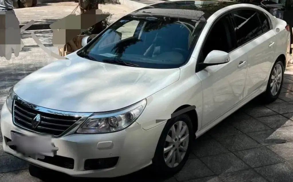 RENAULT LATITUDE 2012 FULL|خودرو سواری و وانت|تهران, حکیمیه|دیوار