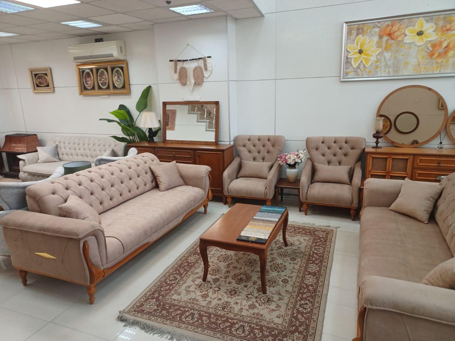 مبل راحتی آقای مبل زنجان|مبلمان خانگی و میز عسلی|زنجان, |دیوار