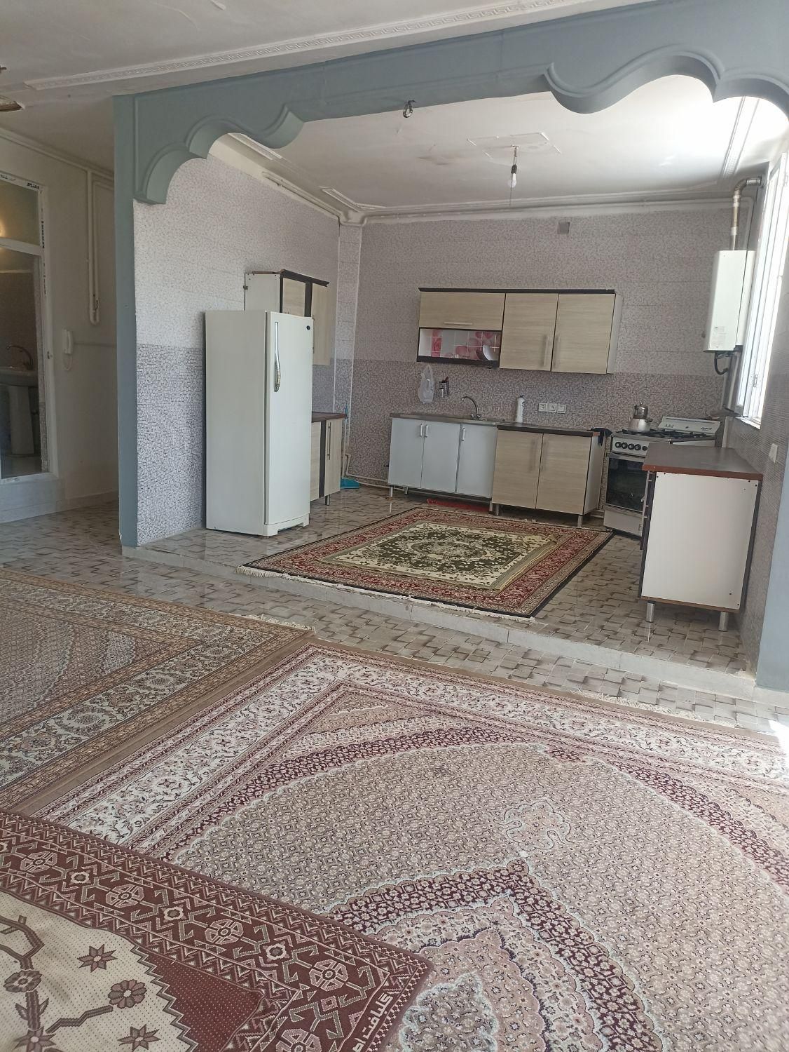 خانه مسافر،130متر،پارکینگدار،میدان ازادگان|اجارهٔ کوتاه‌مدت آپارتمان و سوئیت|کرمانشاه, |دیوار