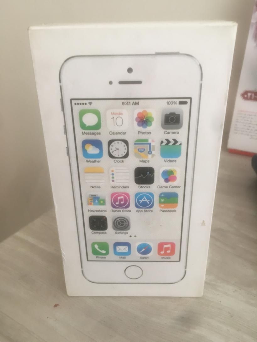 اپل iPhone 5s با حافظهٔ ۱۶ گیگابایت|موبایل|تهران, نیرو هوایی|دیوار