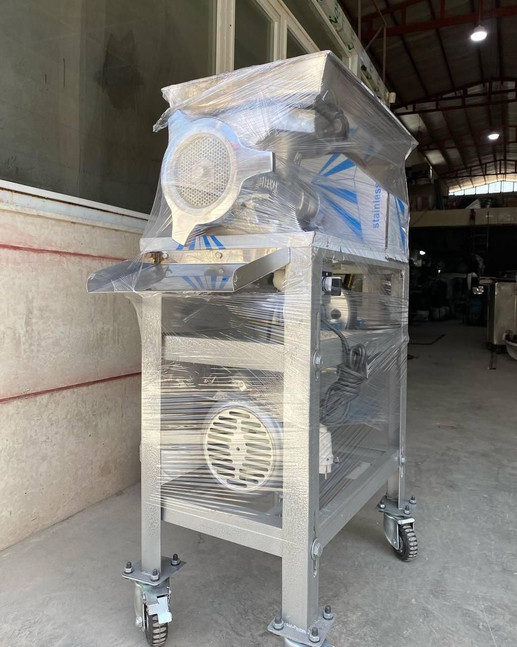 چرخ گوشتی ۳۲ تسمه ای|ماشین‌آلات صنعتی|گلپایگان, |دیوار