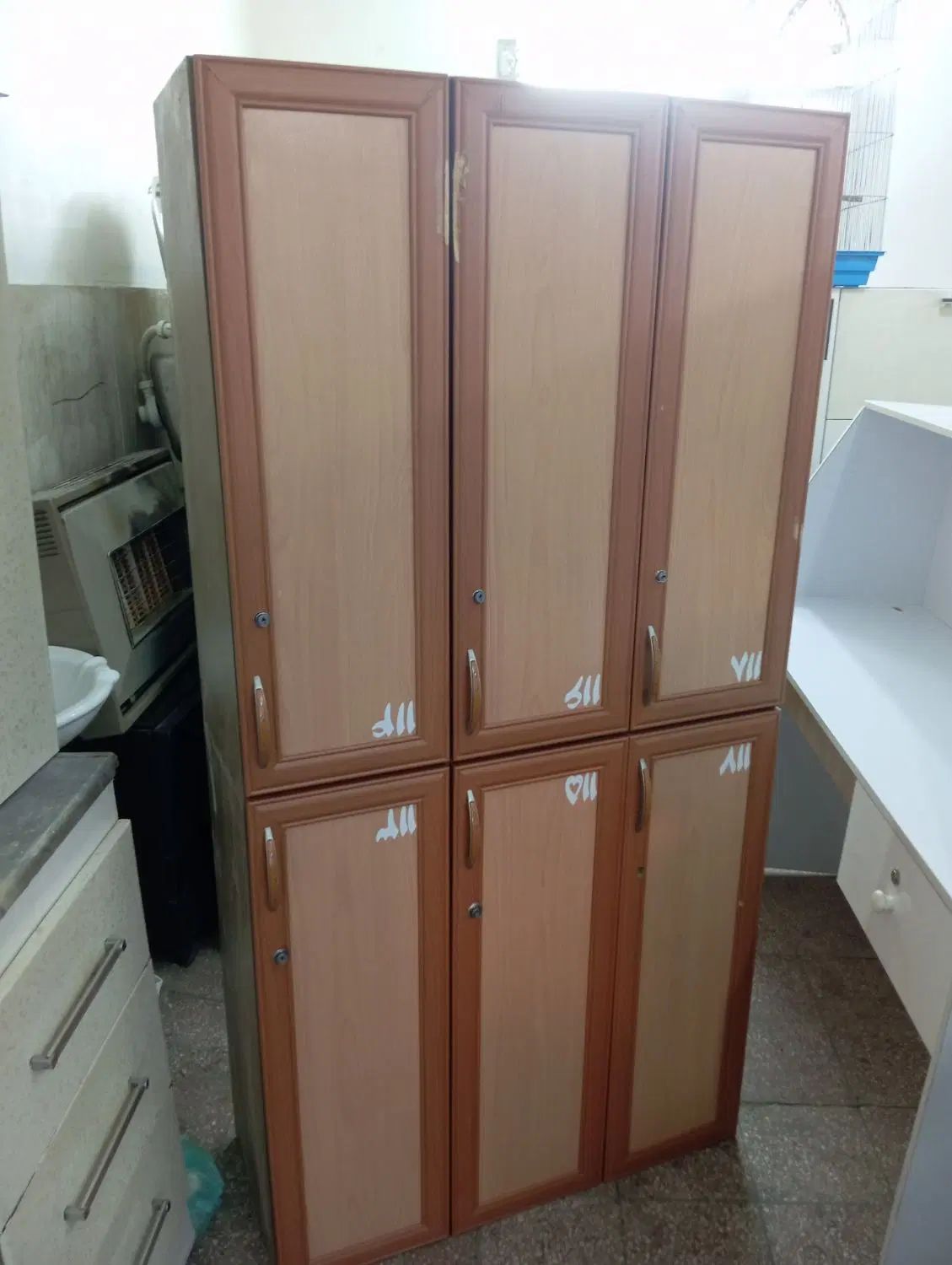 کمداداری و باشگاه و استخر بدنه فلز درب ام دی اف|دفتر کار|اراک, |دیوار