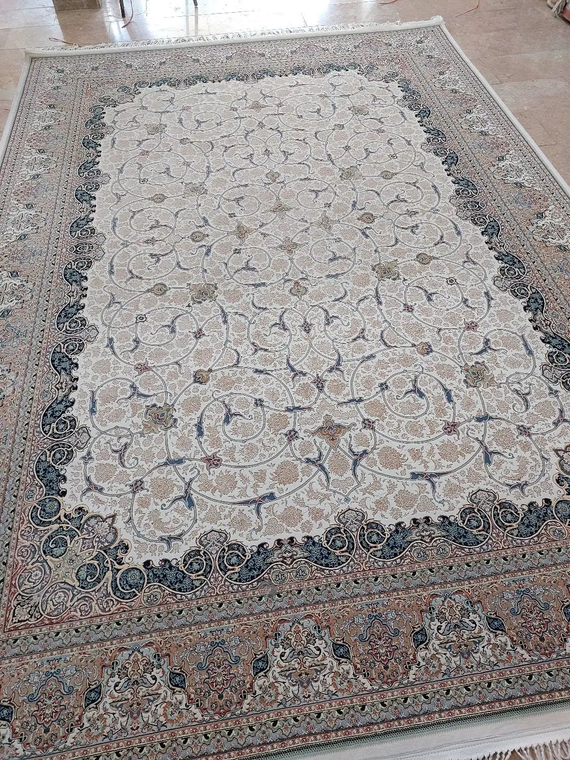 فرش امیرزاده دوتخته ۹متری ۱۲۰۰شانه اردهال|فرش|مشهد, شاهد (شهرک غرب)|دیوار