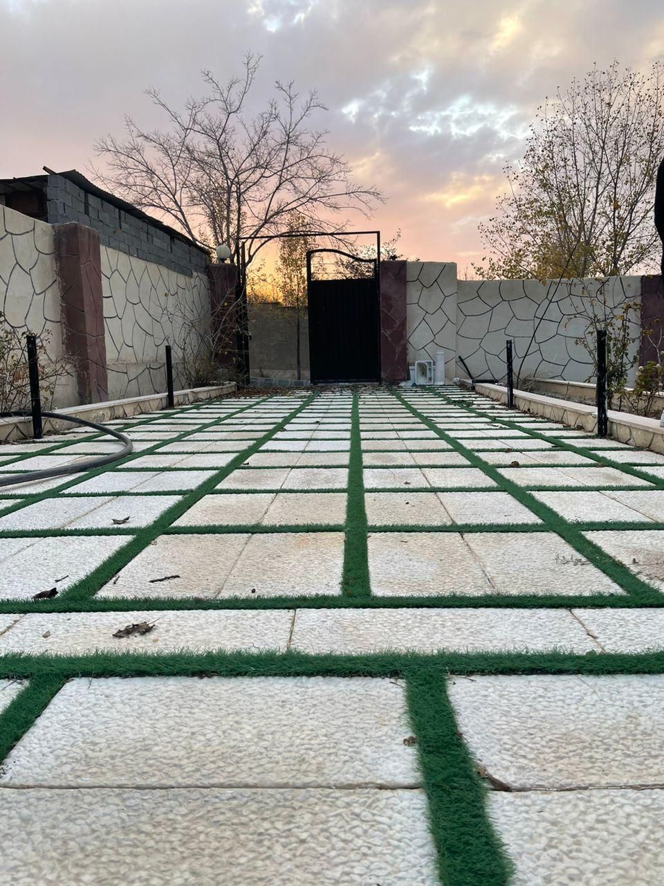 باغ ویلا۵۲۰متری ارزنده تیکه طلازیرقیمت درمهراباد|فروش خانه و ویلا|رودهن, |دیوار