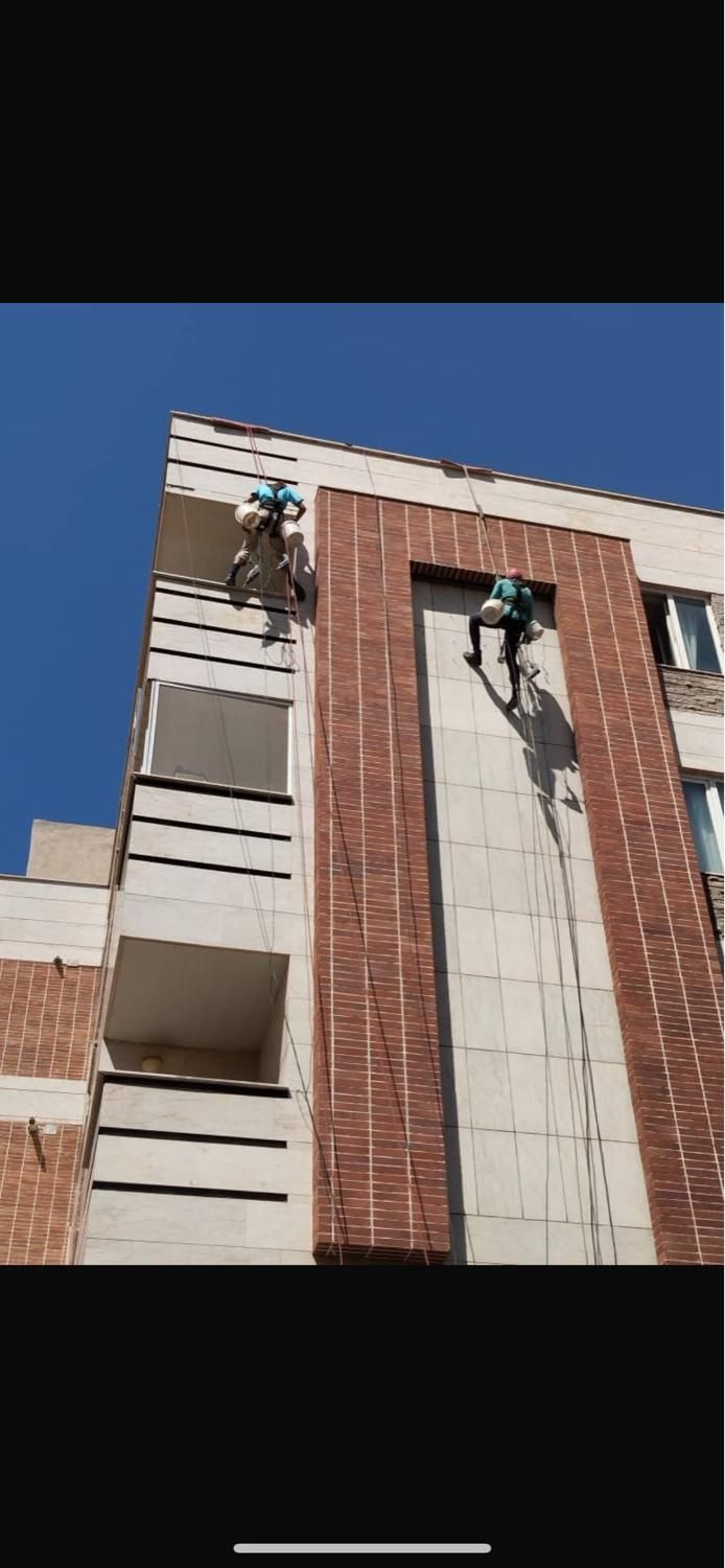 بدون داربست پیچ رولپلاک نما با طناب نانو راپل|خدمات پیشه و مهارت|قزوین, |دیوار