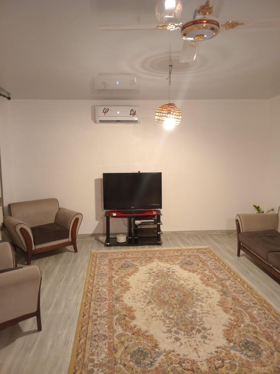 اجاره روزانه/هفتگی/ماهانه ویلای۶۰ متری|اجارهٔ کوتاه‌مدت ویلا و باغ|گرگان, |دیوار