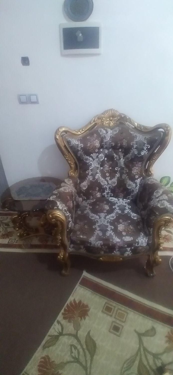مبل سلطنتی ۷نفره تمام استیل ویک میز نهارخوری ۲نفره|مبلمان خانگی و میز عسلی|رباط‌کریم, |دیوار