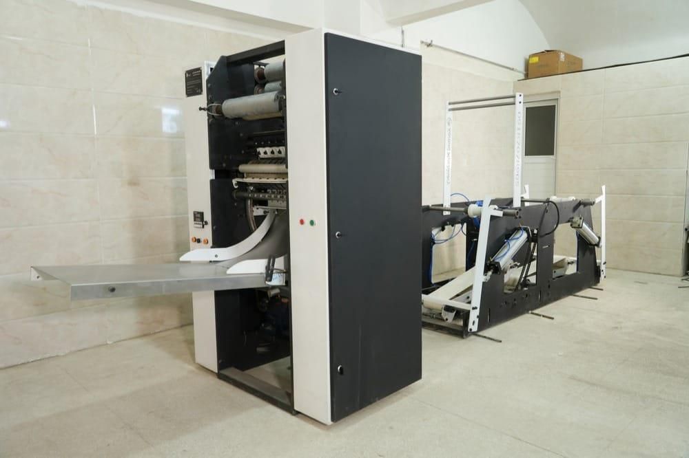 دستگاه دوخت و برش نایلون و پلاستیک نایلکس دسته دار|ماشین‌آلات صنعتی|تهران, ونک|دیوار