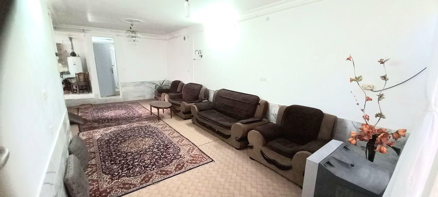بدون پله باپارکینگ نزدیک مراکزدرمانی وپرتودرمانی|اجارهٔ کوتاه‌مدت آپارتمان و سوئیت|یزد, |دیوار