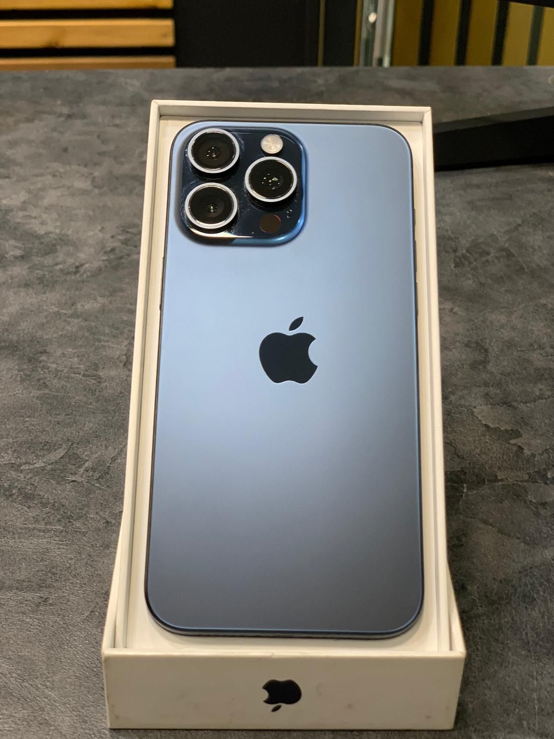 Iphone 15 promax حافظه ۲۵۶ باطری ۹۰|موبایل|کرج, اتحاد|دیوار