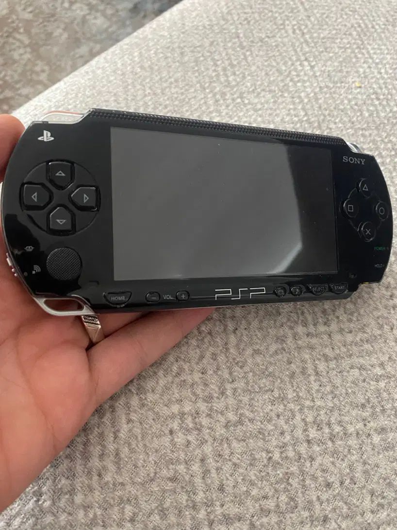 PSP 2000 در حد نو|کنسول، بازی ویدئویی و آنلاین|اصفهان, کوی امام|دیوار