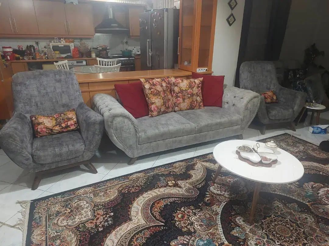 مبل ۷نفره برندمبلیران بامیز وعسلی|مبلمان خانگی و میز عسلی|کرج, شهرک اوج|دیوار