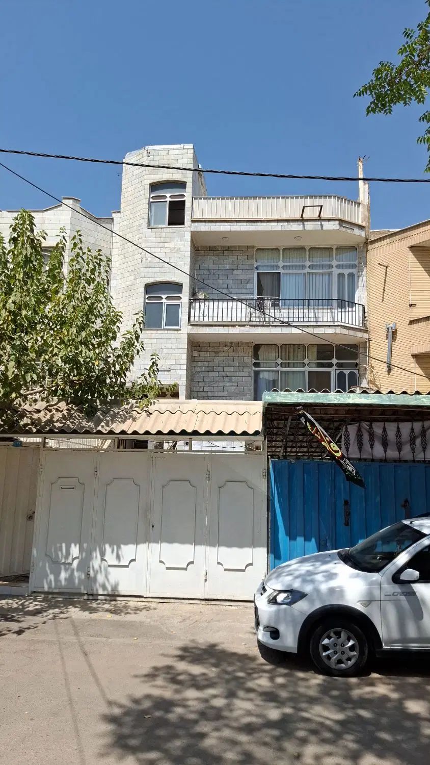 فروش آپارتمان ۳ طبقه تک واحدی|فروش آپارتمان|کرج, کوی بعثت|دیوار