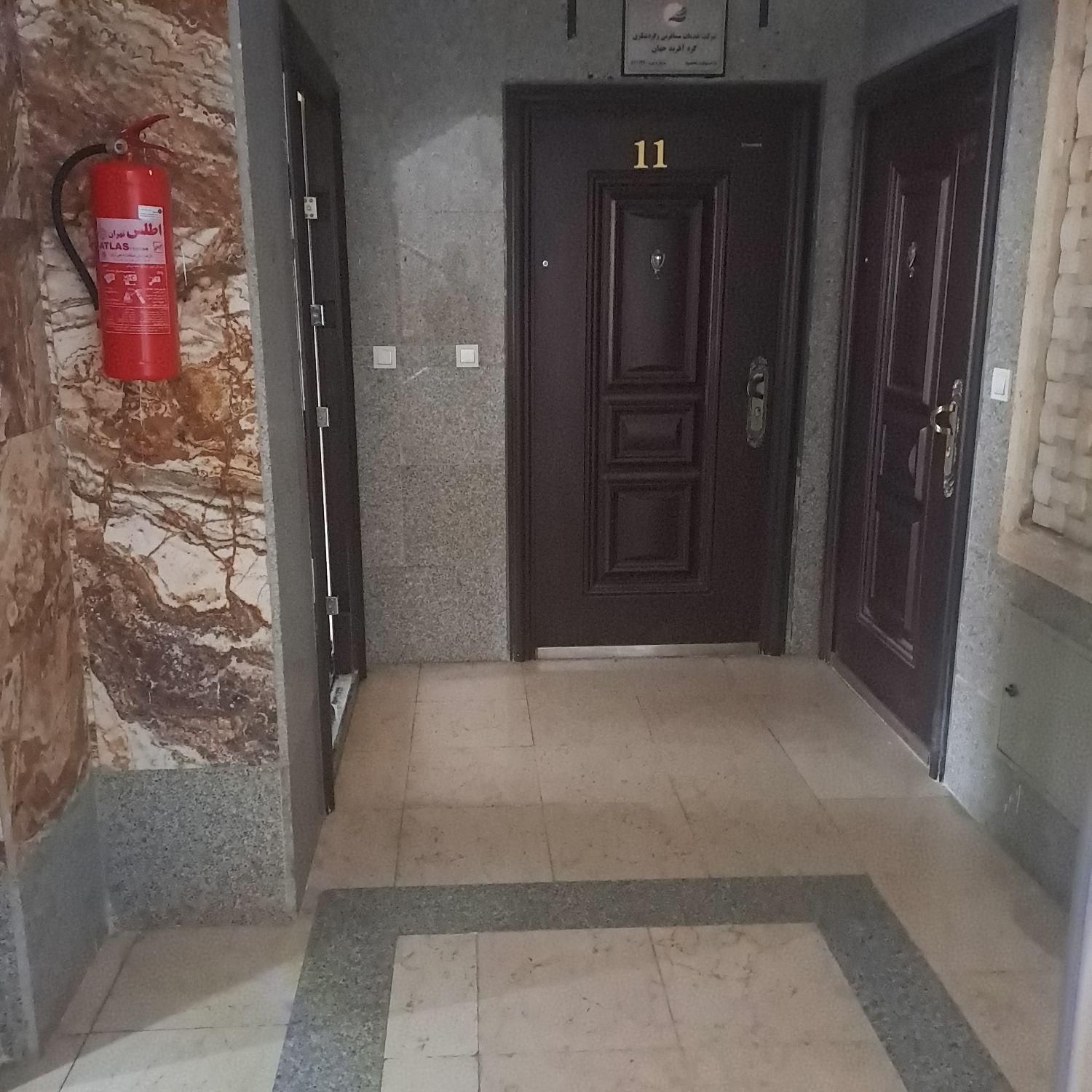 سنداداری/۷۵متر براصلی/تابلوخور /مناسب  مطب|اجارهٔ دفتر کار، اتاق اداری، مطب|تهران, جنت‌آباد مرکزی|دیوار