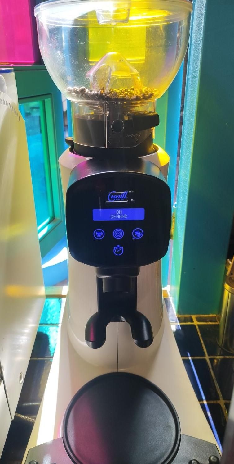 آسیاب قهوه کونیل LUXOMATIC و میلک شیکر همیلتون|کافی‌شاپ و رستوران|رشت, استادسرا|دیوار