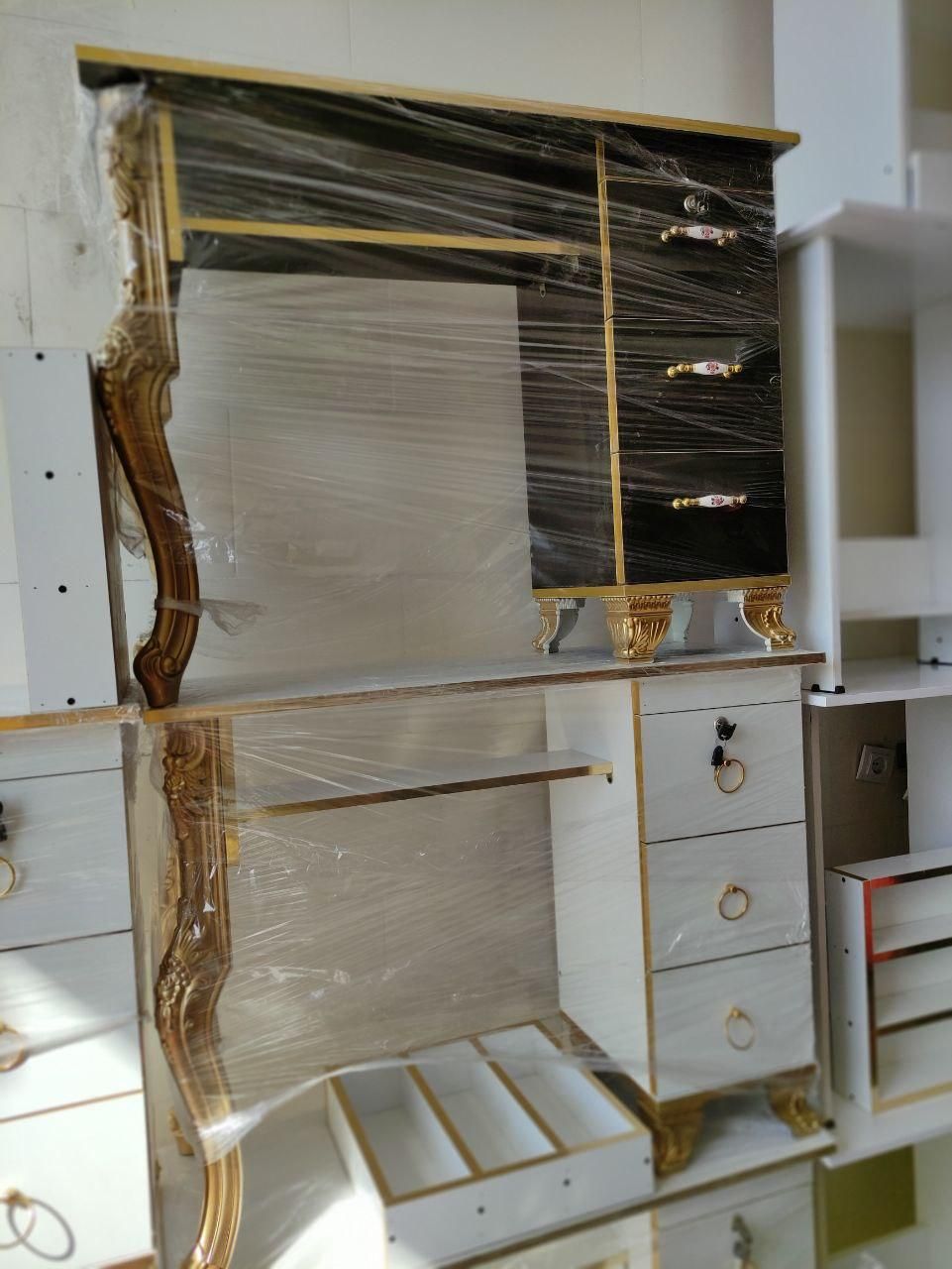 میز کاشت پایه آهویی|آرایشگاه و سالن‌های زیبایی|شیراز, قلعه نو|دیوار