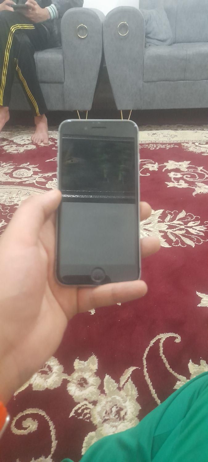 اپل iPhone 6 با حافظهٔ ۱۶ گیگابایت|موبایل|مشهد, بهار|دیوار
