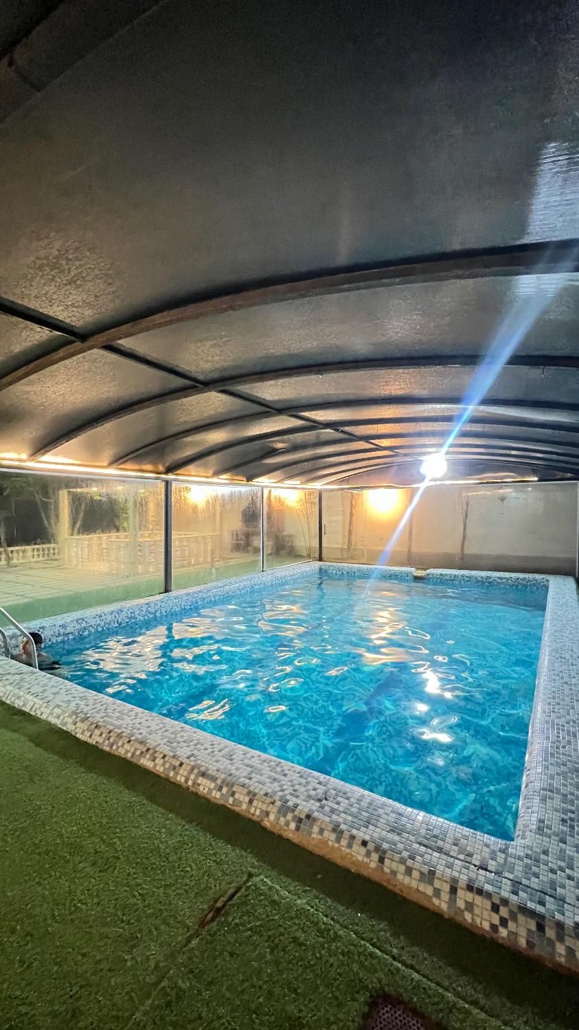 اجاره ویلا استخر شیشه ای|اجارهٔ کوتاه‌مدت ویلا و باغ|شهریار, کردزار|دیوار