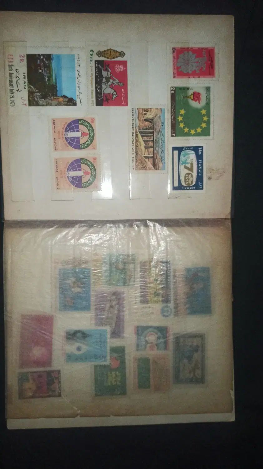 البوم تمبر قدیمی|کلکسیون سکه، تمبر، اسکناس|تهران, خانی‌آباد|دیوار