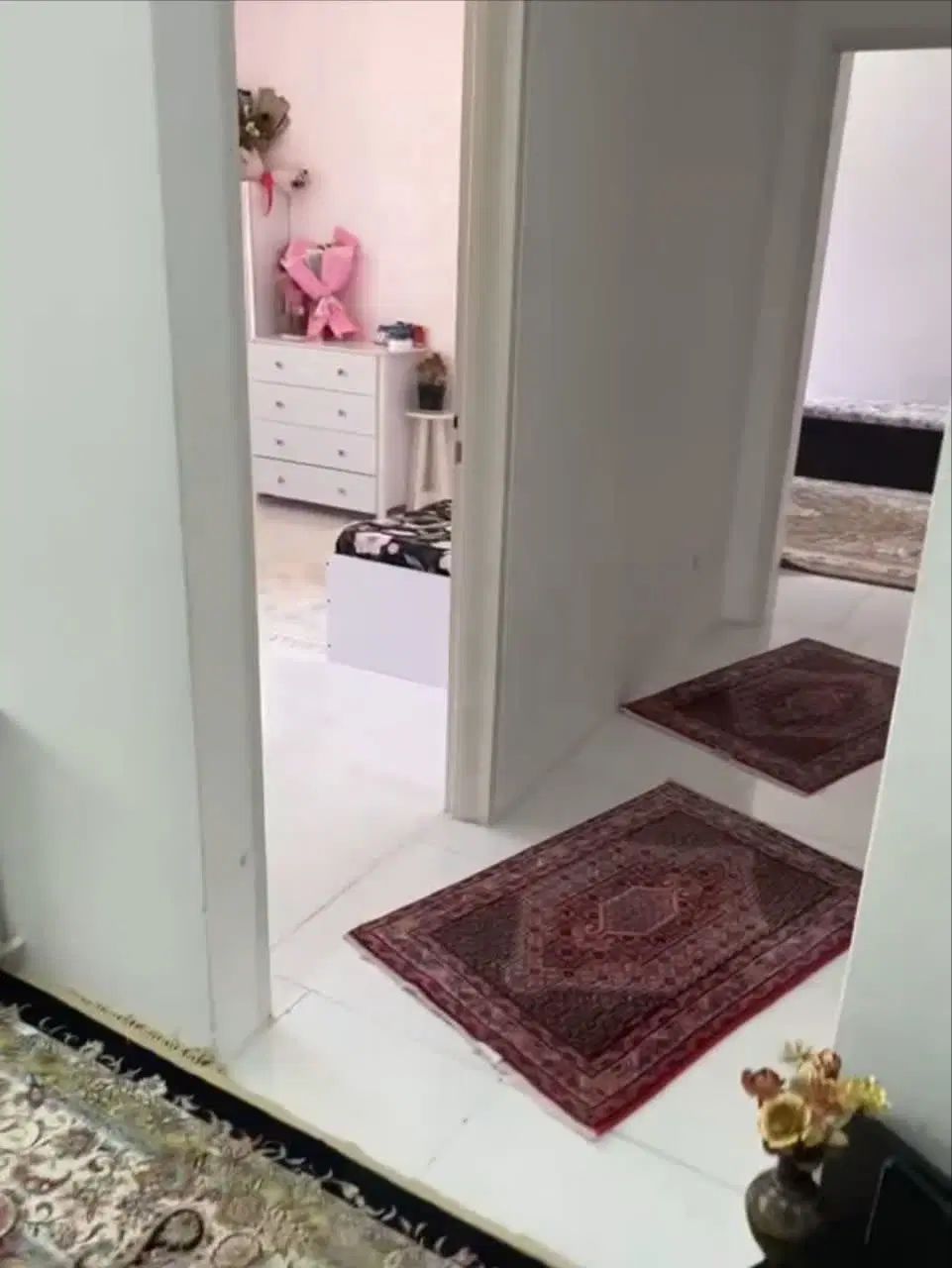 آپارتمان  ۹۰ متری ژاندارمری کوچه فروشگاه رفاه|فروش آپارتمان|سنندج, |دیوار