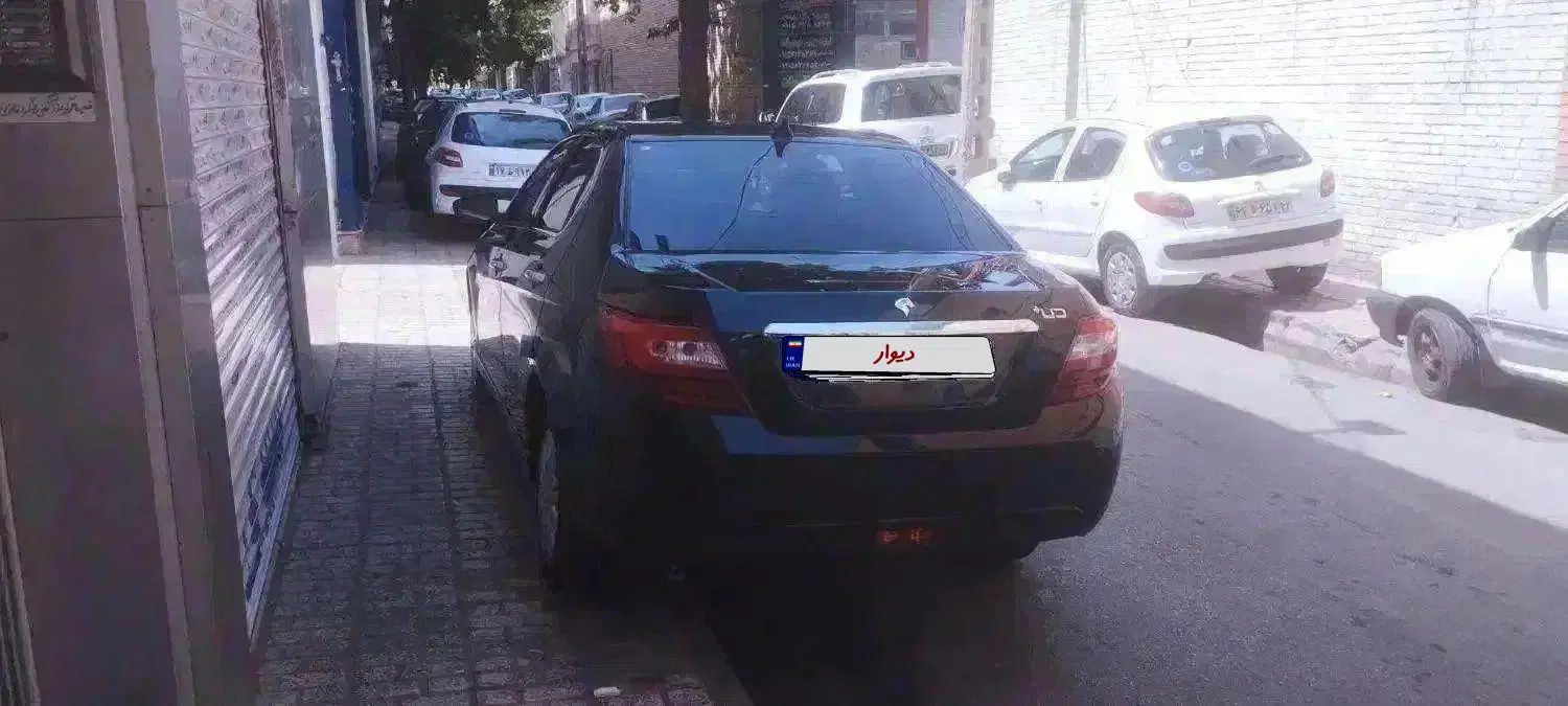 دنا پلاس پنج دنده ef 7 صفر مدل ۱۴۰۴ با کارت طلایی|خودرو سواری و وانت|مشهد, امام رضا (ع)|دیوار