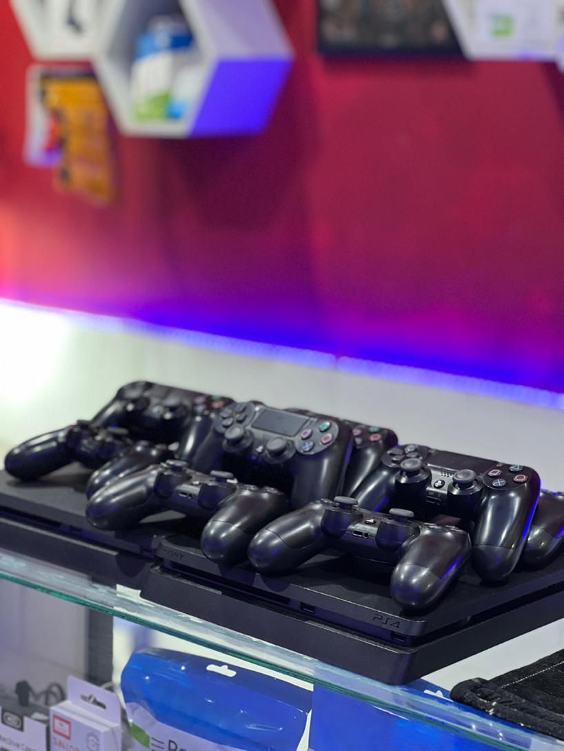 دسته بازی ps4 اورجینال همگی کم کارکرد|کنسول، بازی ویدئویی و آنلاین|آمل, |دیوار