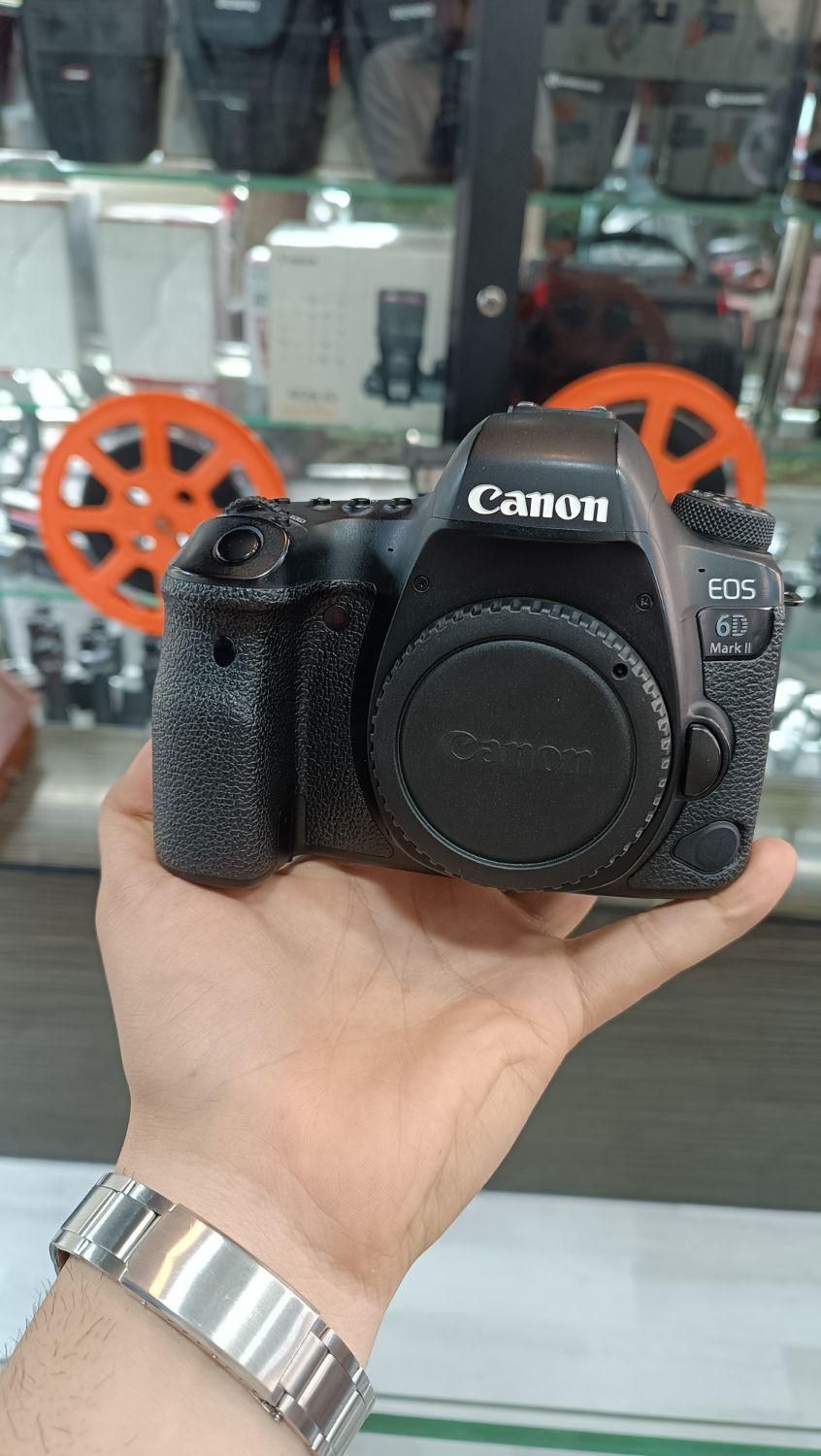 6D mark 2 body|دوربین عکاسی و فیلم‌برداری|تهران, فردوسی|دیوار