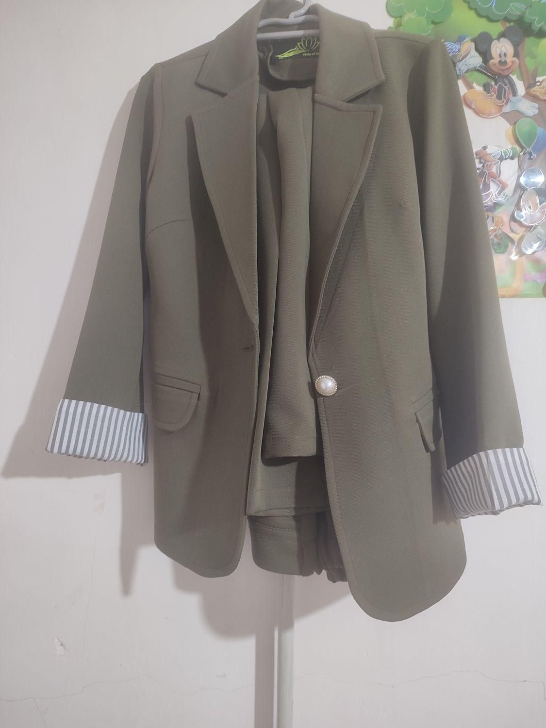 کت شلوار سبزمجلسی سایز1قیمت 235000|لباس|هرسین, |دیوار