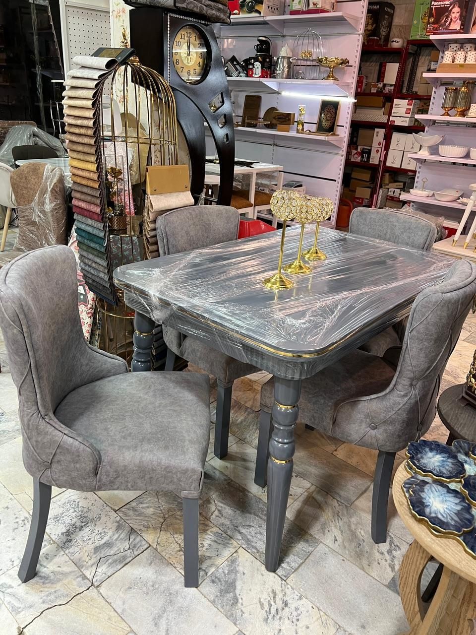 میز نهارخوری طوسی ناهارخوری طوسی|میز و صندلی غذاخوری|کرمانشاه, |دیوار