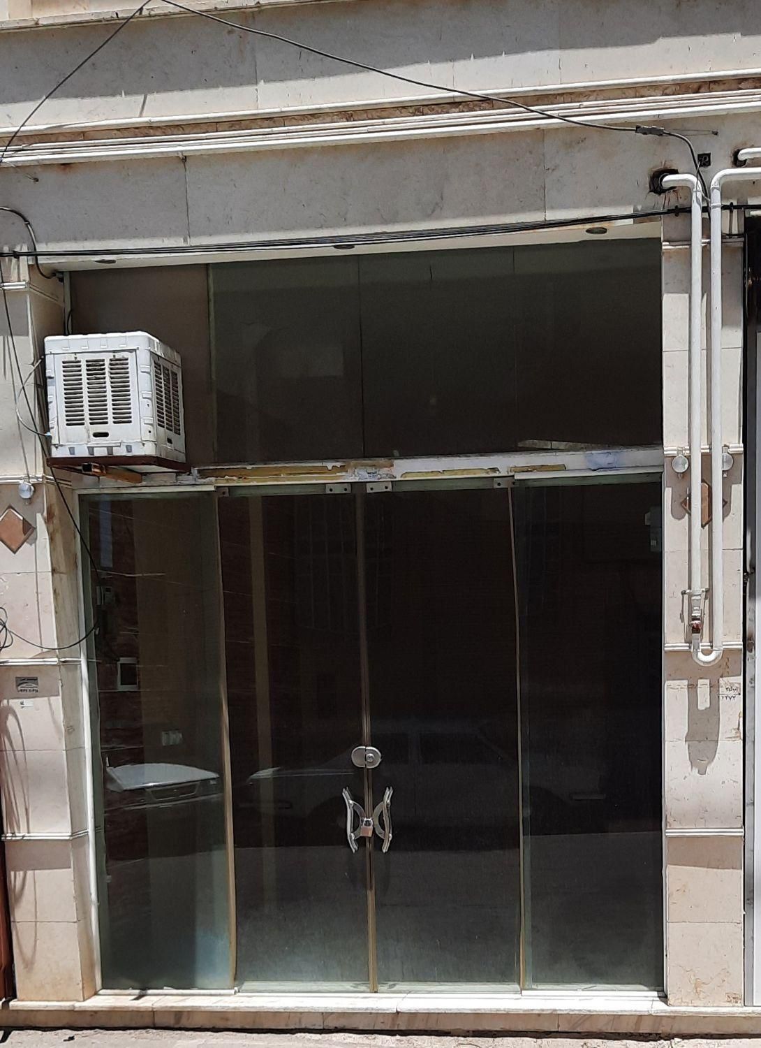 فروش مغازه ۳۲ متری|فروش مغازه و غرفه|گلپایگان, |دیوار