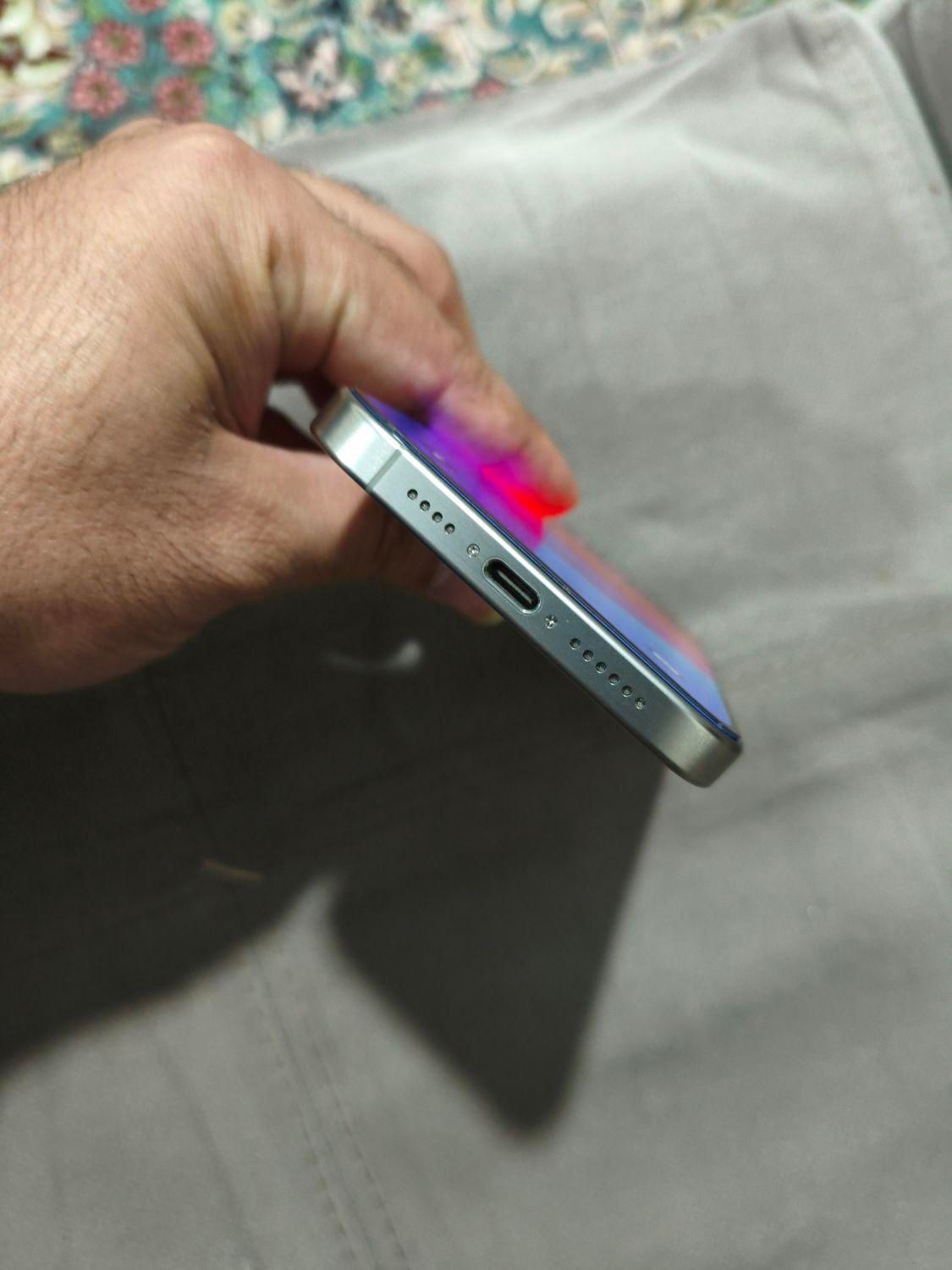 اپل iPhone 15 Pro Max با حافظهٔ ۲۵۶ گیگابایت|موبایل|کرج, مشکین‌دشت|دیوار