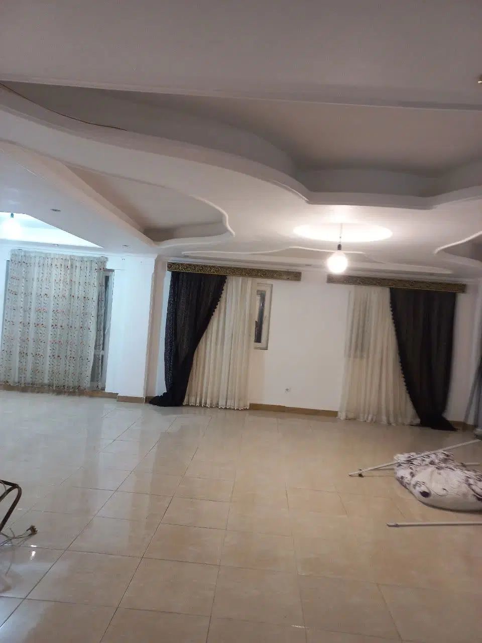 فروش آپارتمان ۱۳۰ متری ۳ خواب در خیابان حزب اله|فروش آپارتمان|ساری, |دیوار