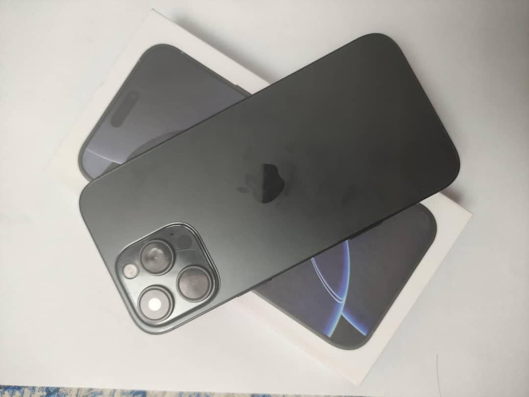 اپل iPhone 16 Pro با حافظهٔ ۵۱۲ گیگابایت|موبایل|تهران, خلیج فارس|دیوار