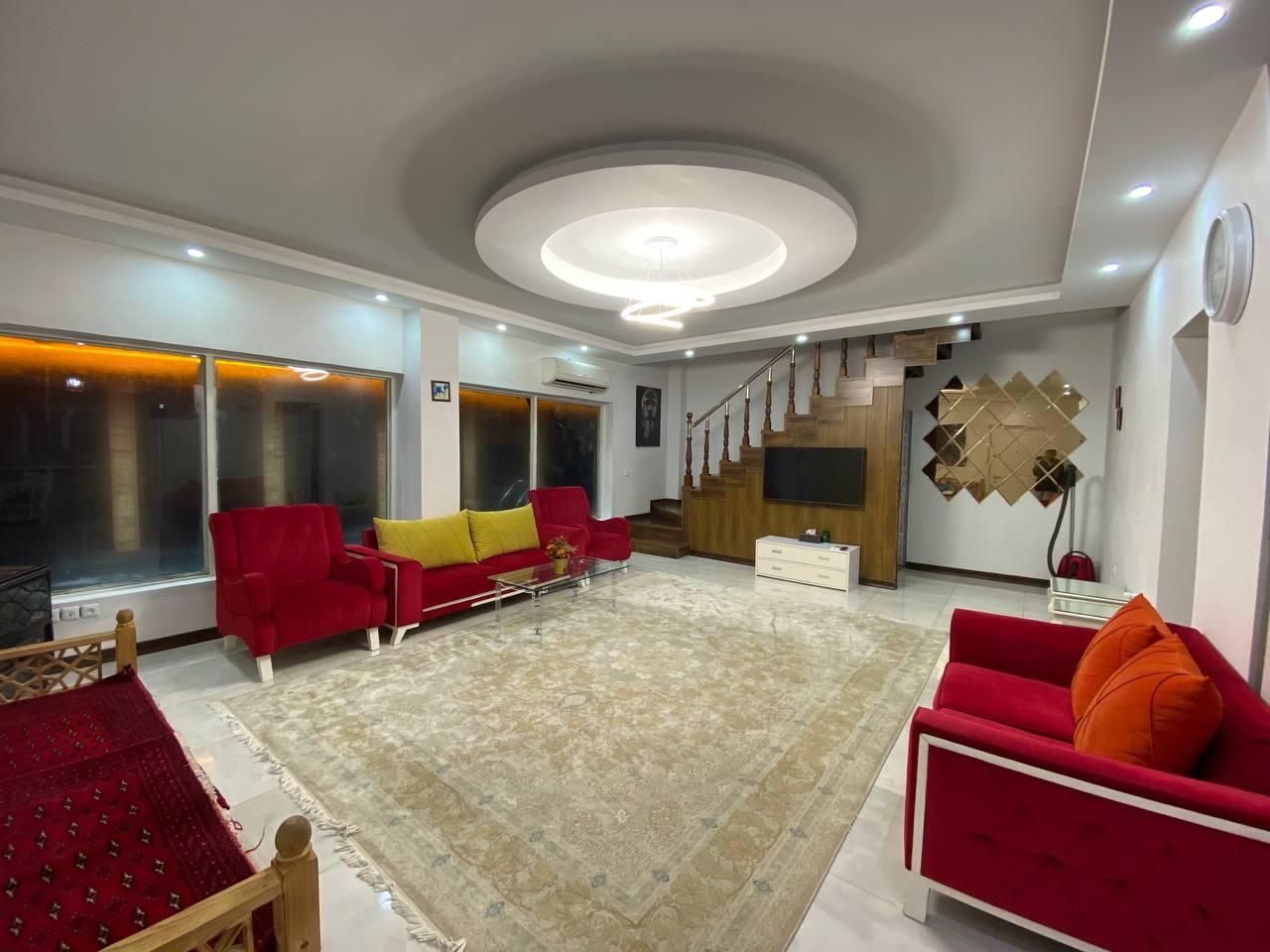 ویلای استخردار دوبلکس سه خوابه|اجارهٔ کوتاه‌مدت ویلا و باغ|نور, |دیوار