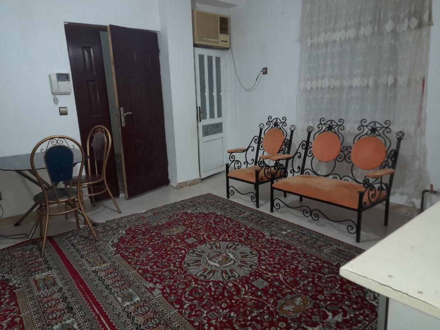 اجاره آپارتمان ۹۰ متری ۲ خوابه طبقه ۲|اجارهٔ آپارتمان|رودسر, |دیوار