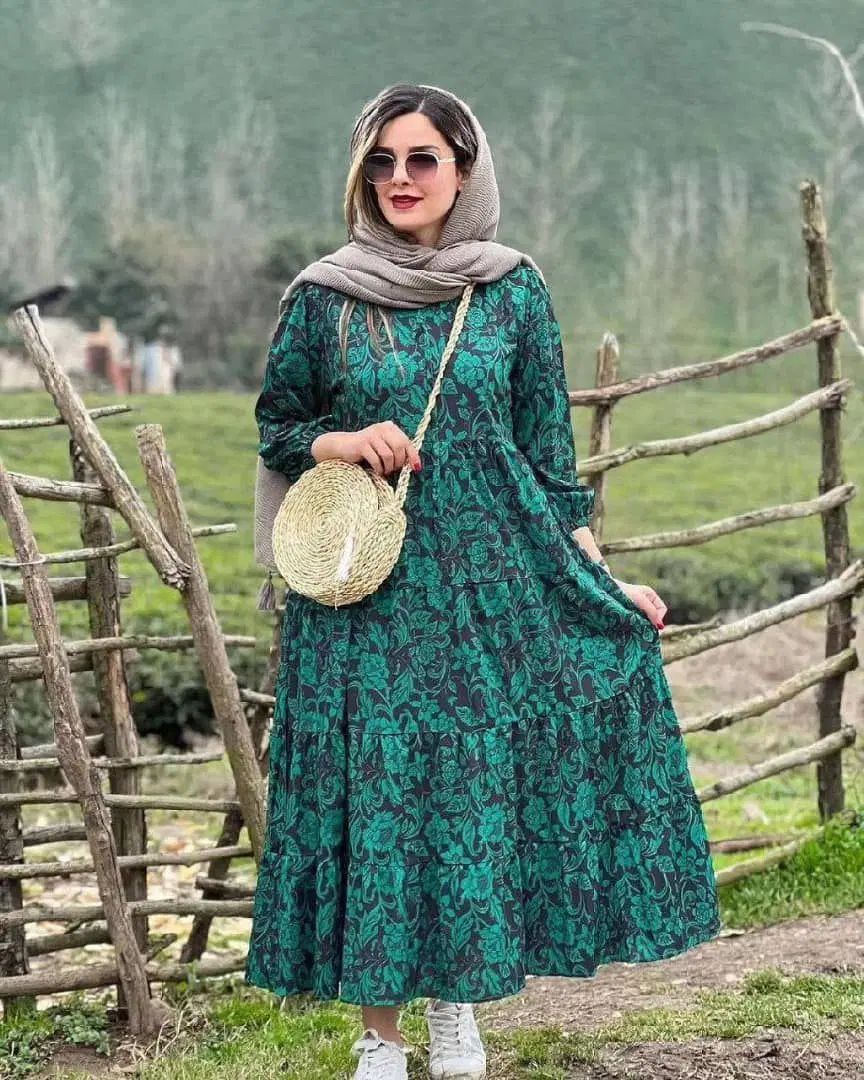 ساحلی  تایلندی|لباس|اصفهان, کارلادان|دیوار
