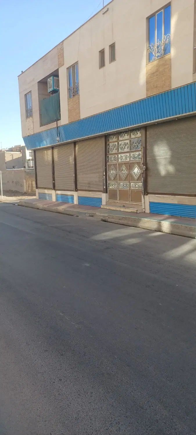 سه دهنه مغازه با زیر زمین بهر خیابان موقعیت عالی|اجارهٔ مغازه و غرفه|اقبالیه, |دیوار
