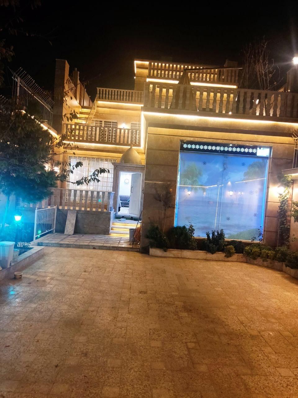 باغ ویلای دوبلکس ابتدای جاده شاندیز|اجارهٔ کوتاه‌مدت ویلا و باغ|مشهد, ثامن|دیوار