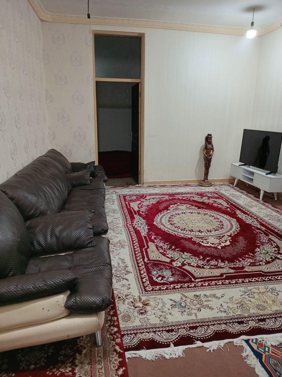 خونه بسیارتمیزشیک با امنیت نصف روز کامل|اجارهٔ کوتاهمدت آپارتمان و سوئیت|بندرعباس, |دیوار