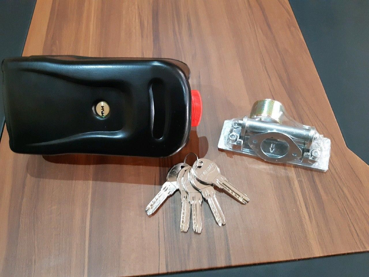 فروش ، نصب و تعمیرات تخصصی و مجاز قفل برقی حیاطی|خدمات پیشه و مهارت|بجنورد, |دیوار