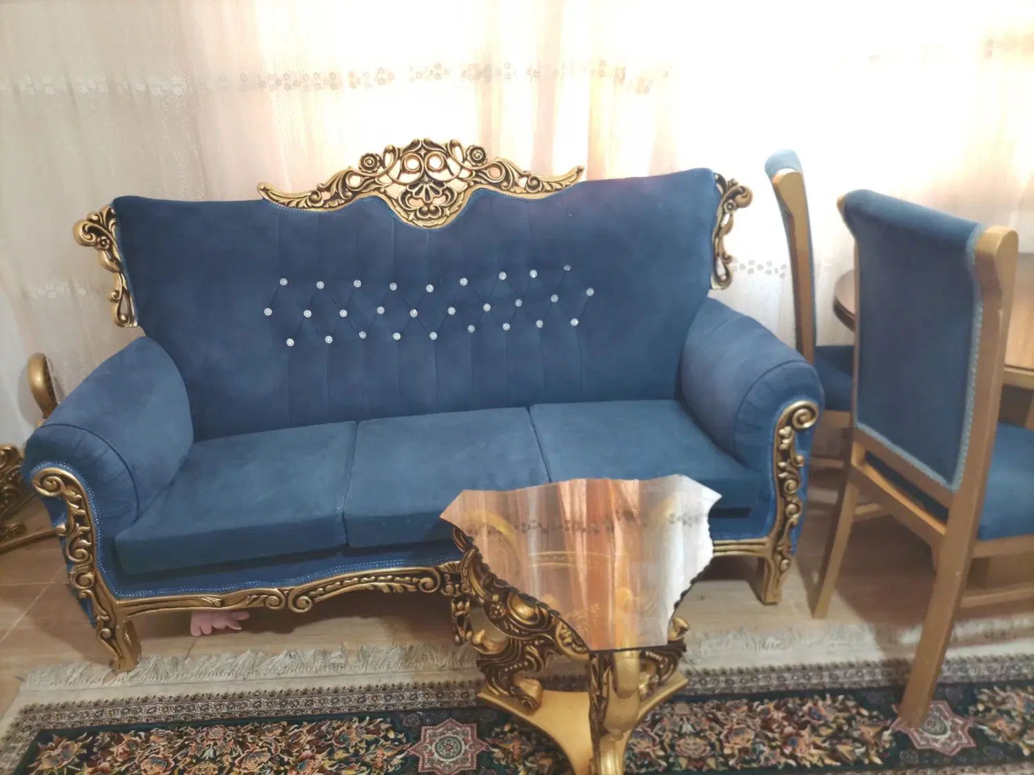 مبل 8 نفره، ناهارخوری 4 نفره تمام چوب، 3عددگل میز|مبلمان خانگی و میز عسلی|نی‌ریز, |دیوار