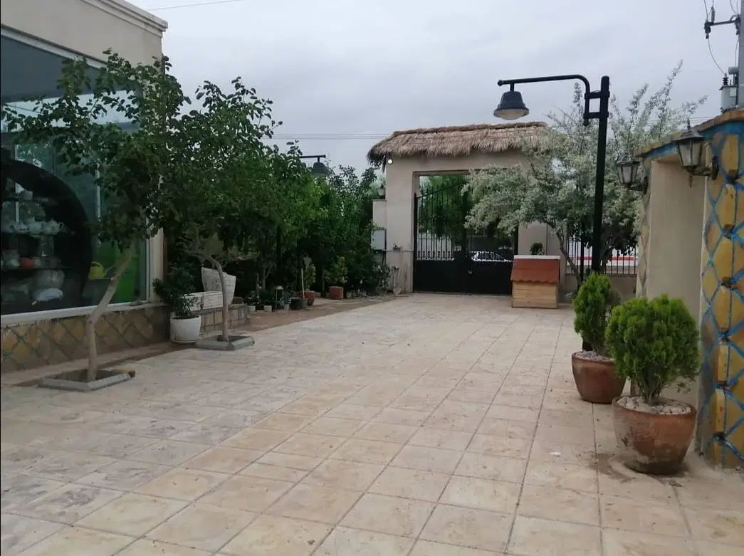 فروش مجموعه پذیرایی وباغ رستوران سنتی|فروش دفتر صنعتی، کشاورزی، تجاری|مشهد, درزآب|دیوار